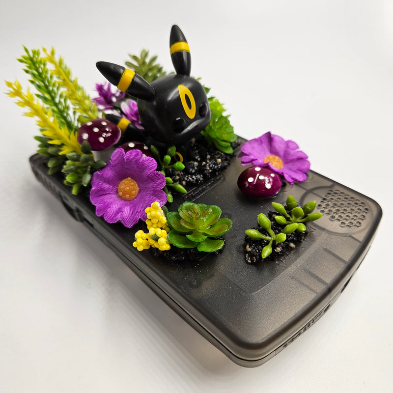 Gameboy Umbreon Terrarium - Pokemon Display