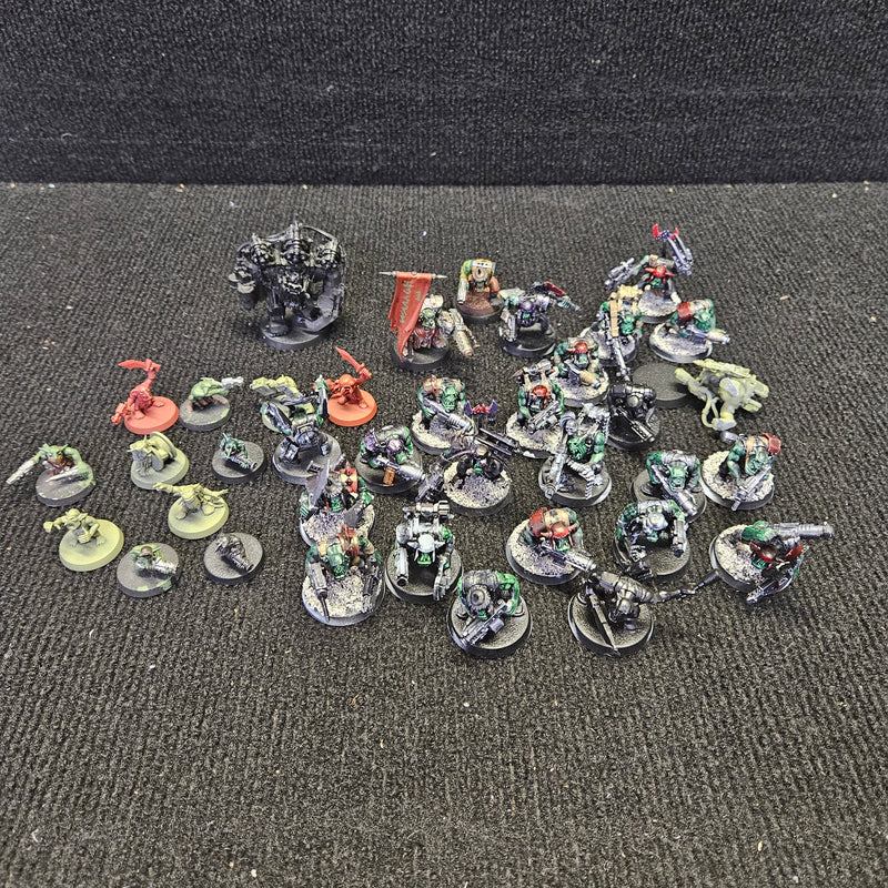 Orks Mixed Lot: Warhammer 40,000 (Pre-Owned)