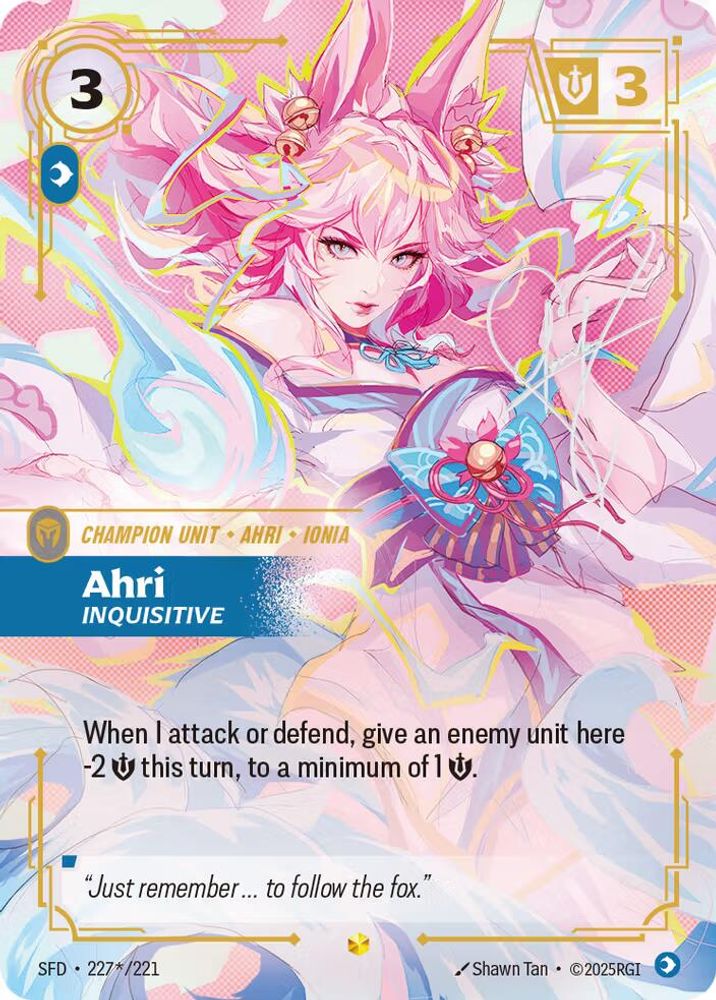 Ahri - Inquisitive (Signature) (227*/221) - [Spiritforged Foil] (Riftbound TCG)