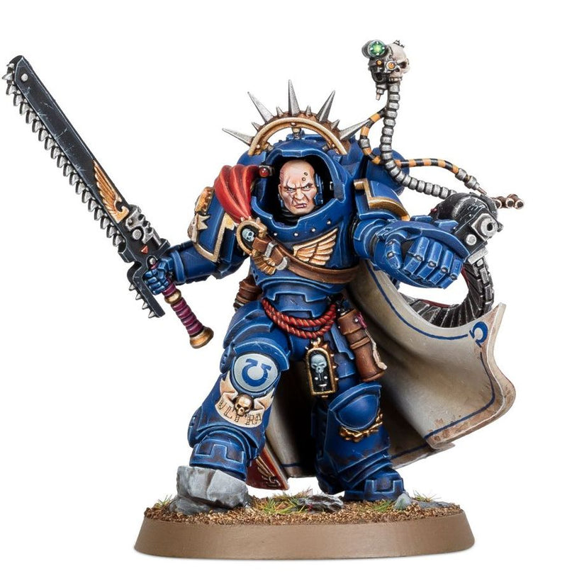 Space Marine Captain in Gravis Armor - Space Marines: Warhammer 40,000