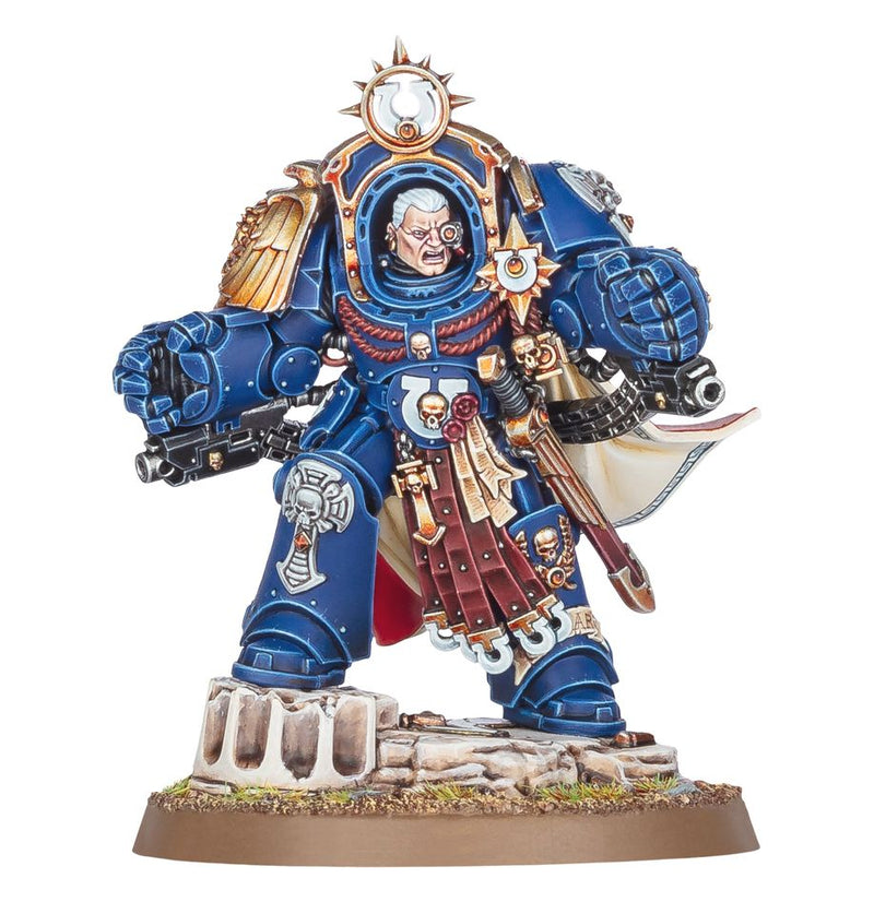 Marneus Calgar in Armour of Antilochus - Space Marines: Warhammer 40,000