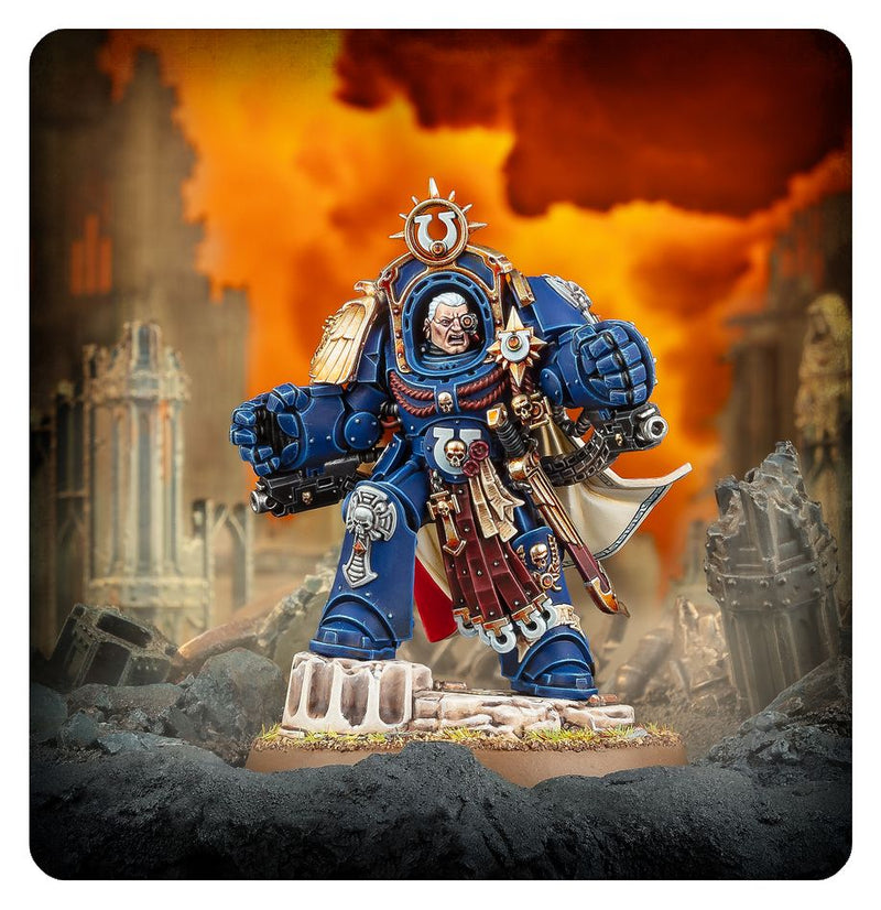 Marneus Calgar in Armour of Antilochus - Space Marines: Warhammer 40,000