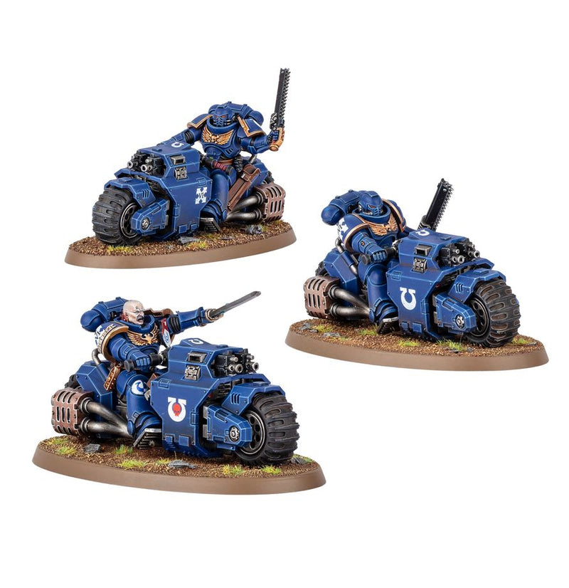 Outrider Squad - Space Marines: Warhammer 40,000 (Pre-Order)