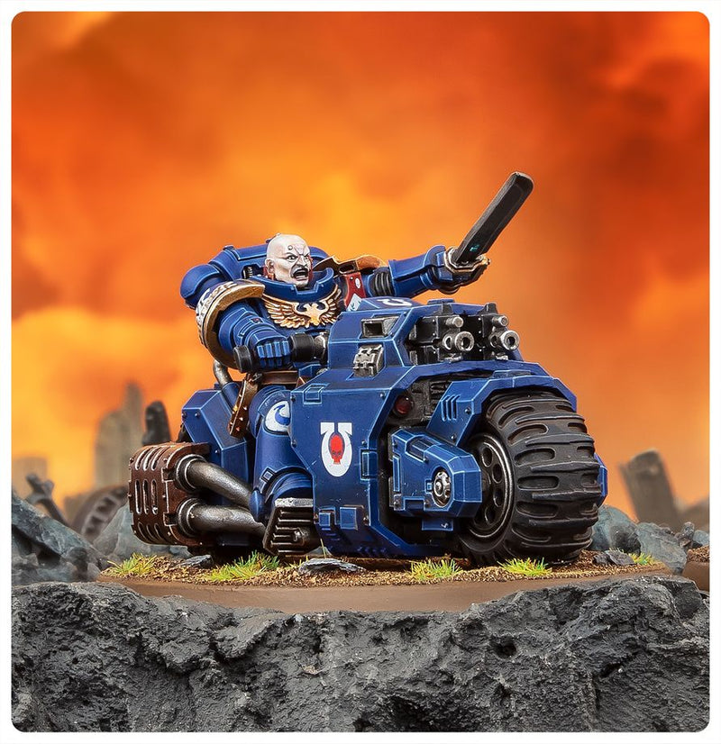 Outrider Squad - Space Marines: Warhammer 40,000 (Pre-Order)