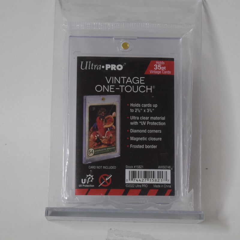 Ultra Pro: Vintage One Touch Magnetic Card Case (35pt)
