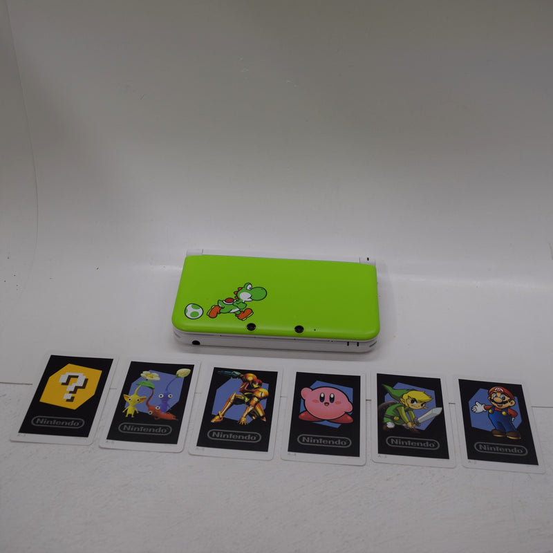Nintendo 3Ds XL - Yoshi Edition (Without cardboard insert)