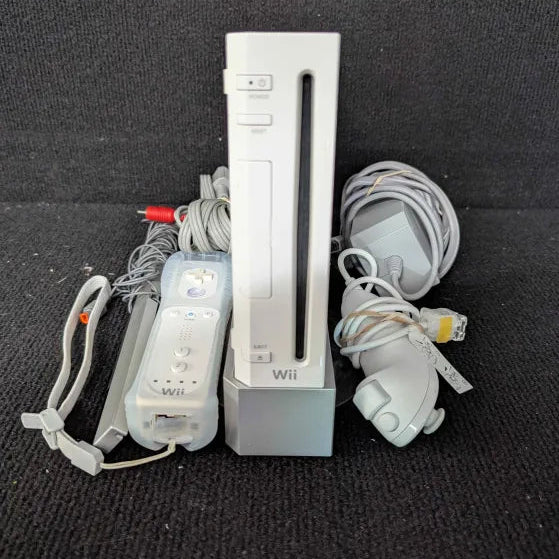 Nintendo Wii Bundle Console: White - (Tested & Ready To Play)