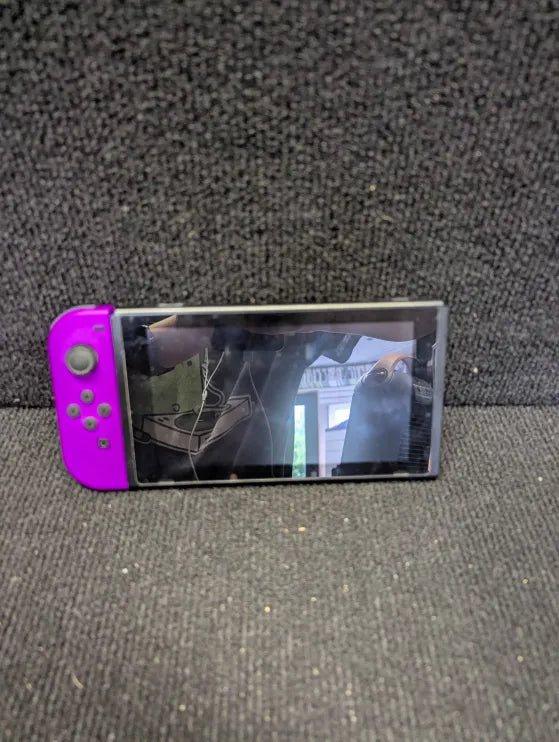 Nintendo Switch CONSOLE Only + 1 JoyCon (Not Tested)