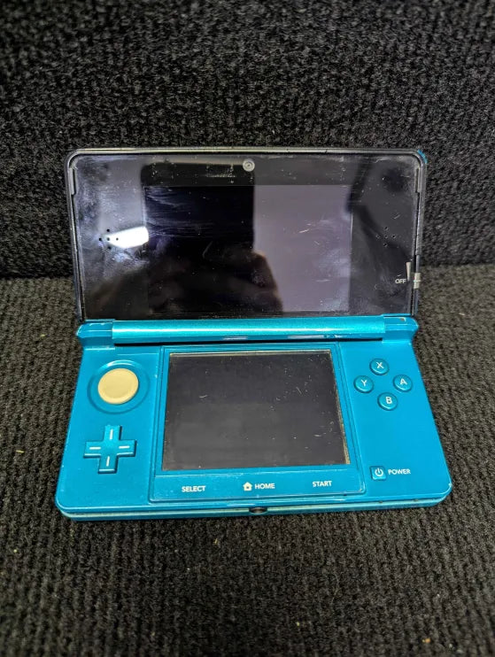 Nintendo 3DS Console - *BROKEN*