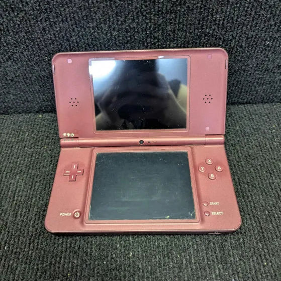 Nintendo 3DS XL Console (Dark Red) - *BROKEN*