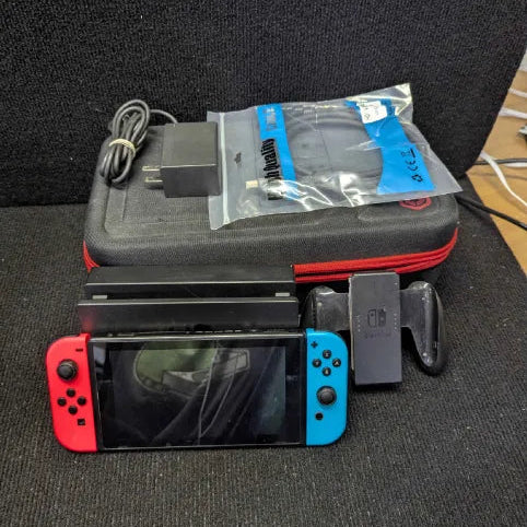 Nintendo Switch Console Bundle with Carrying Case (Ready to Play)