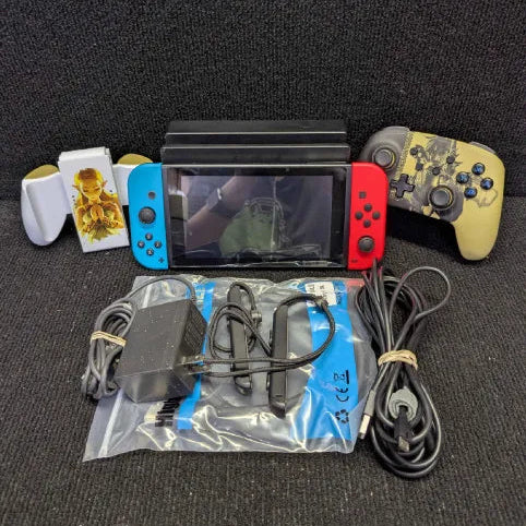 Nintendo Switch Console Bundle - with Zelda Controller