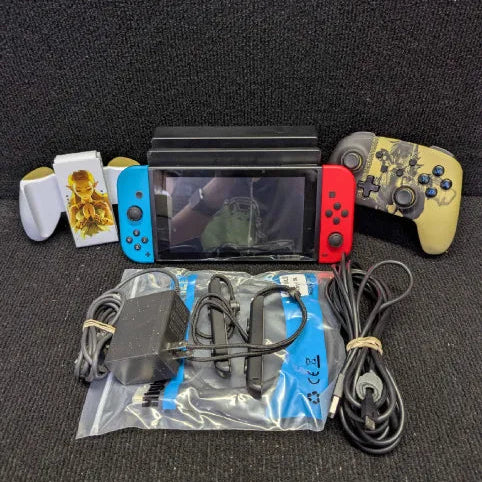 Nintendo Switch Console Bundle - with Zelda Controller