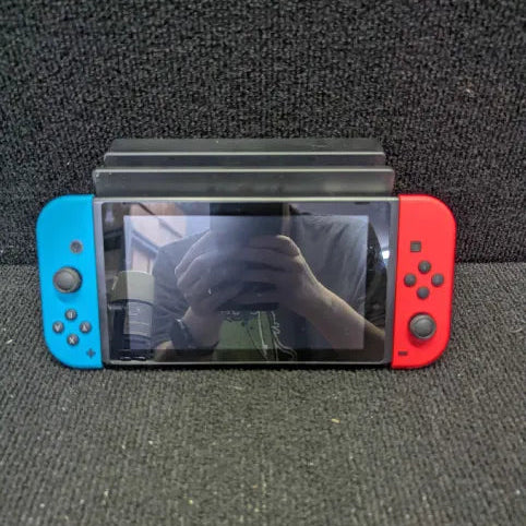 Nintendo Switch Console Bundle - with Zelda Controller