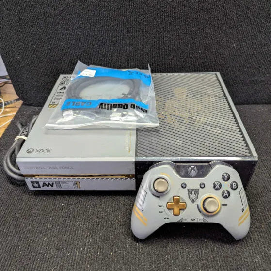 Microsoft Xbox One Console Limited Edition - Call of Duty: Advanced Warfare