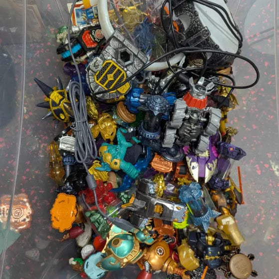 Skylanders Lot - 25+ Pack - Portal Included