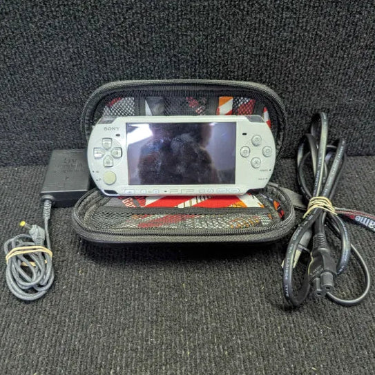 Sony PSP Console - White (NO BATTERY)
