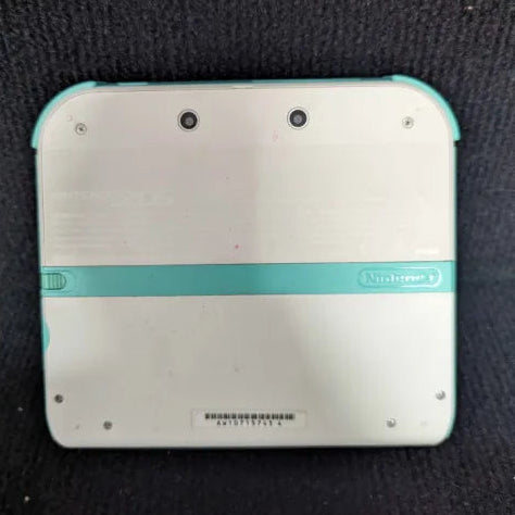 Nintendo 2DS Console - White / Light Blue (Ready To Play)