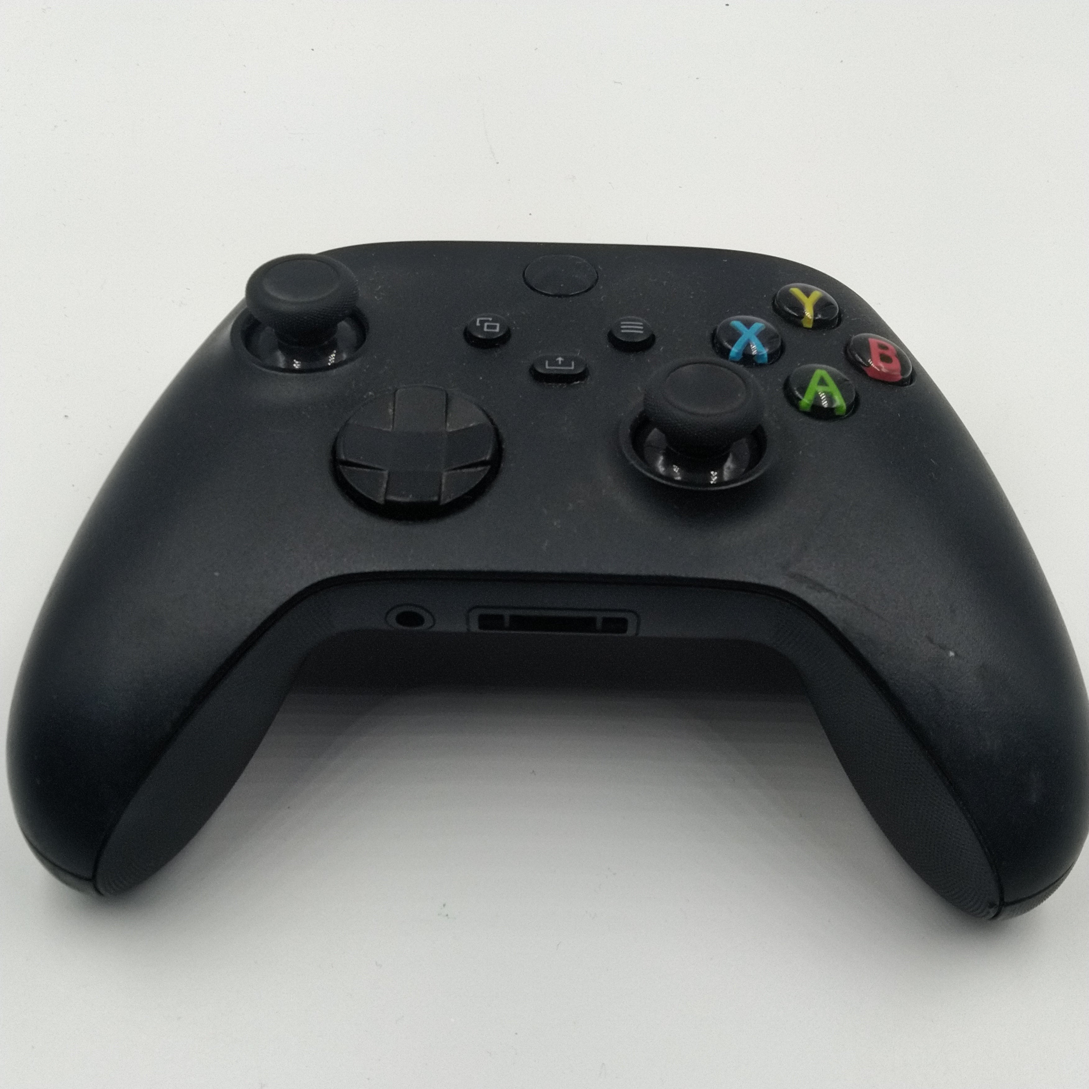Xbox Wireless Controller - Black (Renewed) : : Video Games