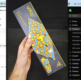 Razer MoMat Gigantus V2 Mouse Pad - Pokemon Kanto Edition (Razer Renewed)