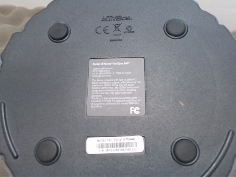 Skylanders giants 2024 portal xbox 360