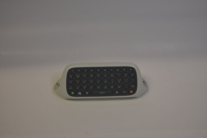 Microsoft Xbox 360 Official Chatpad, White