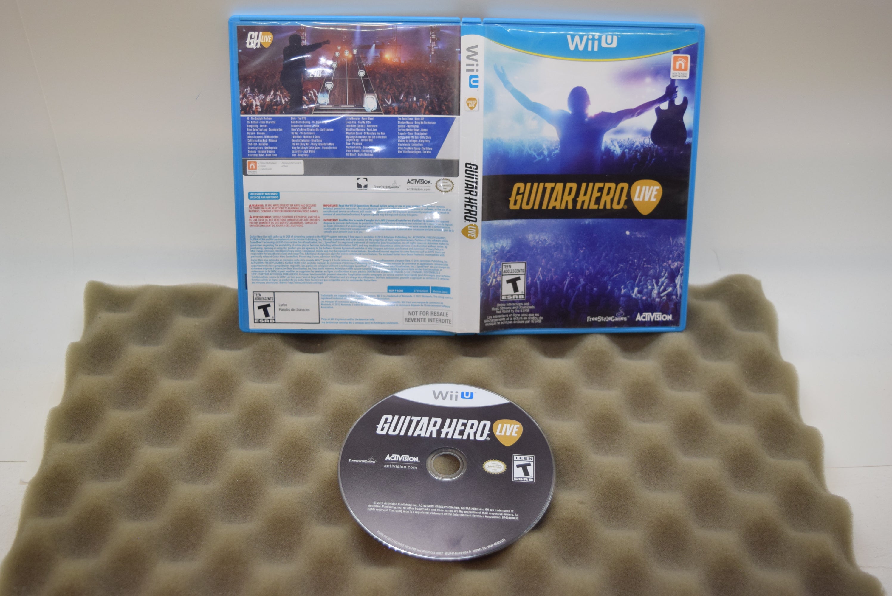 Guitar Hero Live Bundle - Wii U - GT Games