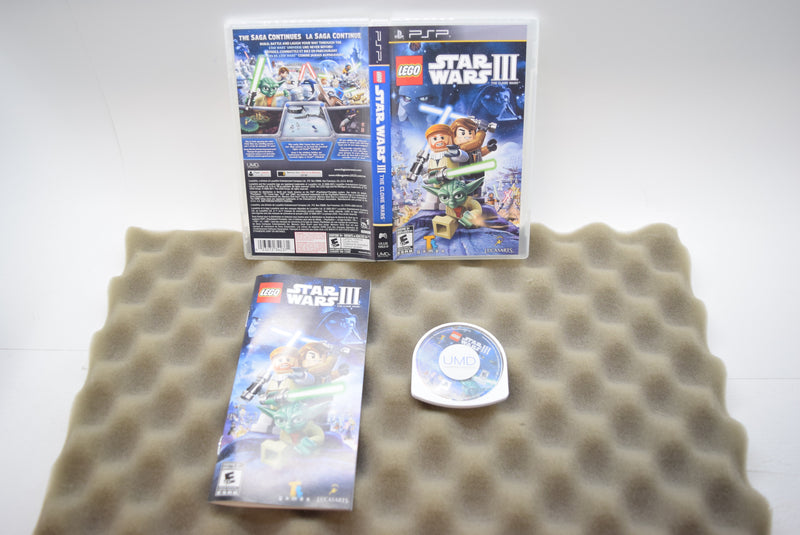 LEGO Star Wars III: The Clone Wars - PSP