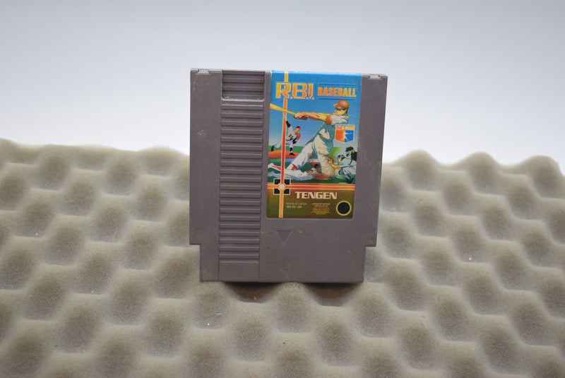 RBI Baseball - NES