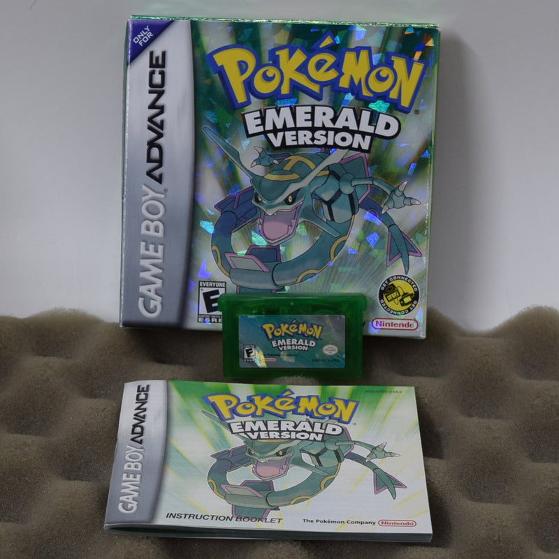 Pokemon Emerald - GameBoy Advance